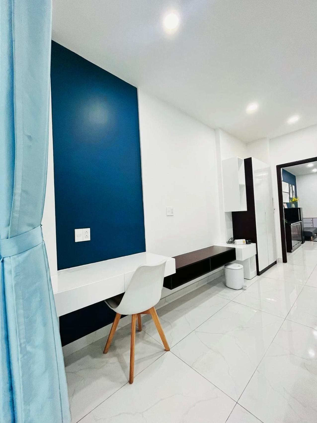 Ở trọ Letu Large Bathtub Couple Business Travel Near The Center Of District 1 TP. Hồ Chí Minh