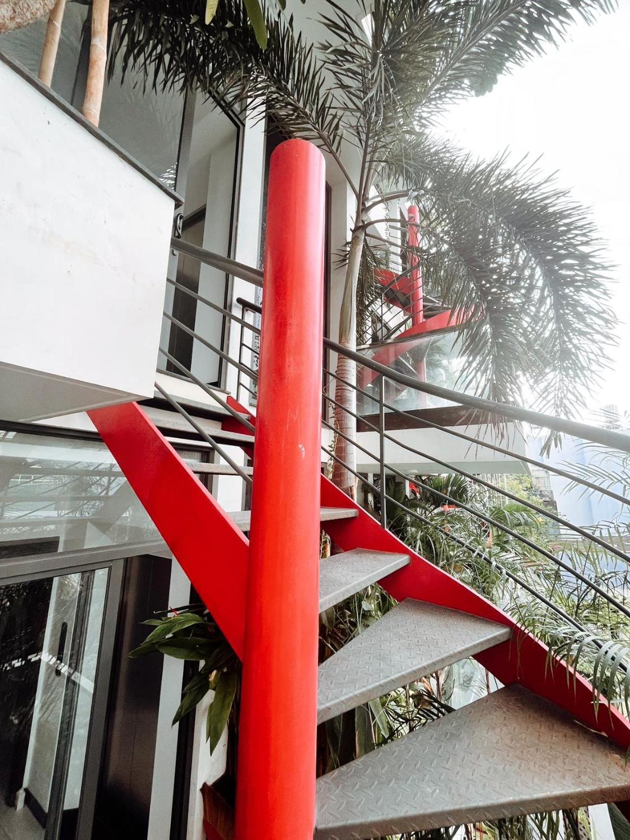 Ở trọ Letu Large Bathtub Couple Business Travel Near The Center Of District 1 TP. Hồ Chí Minh