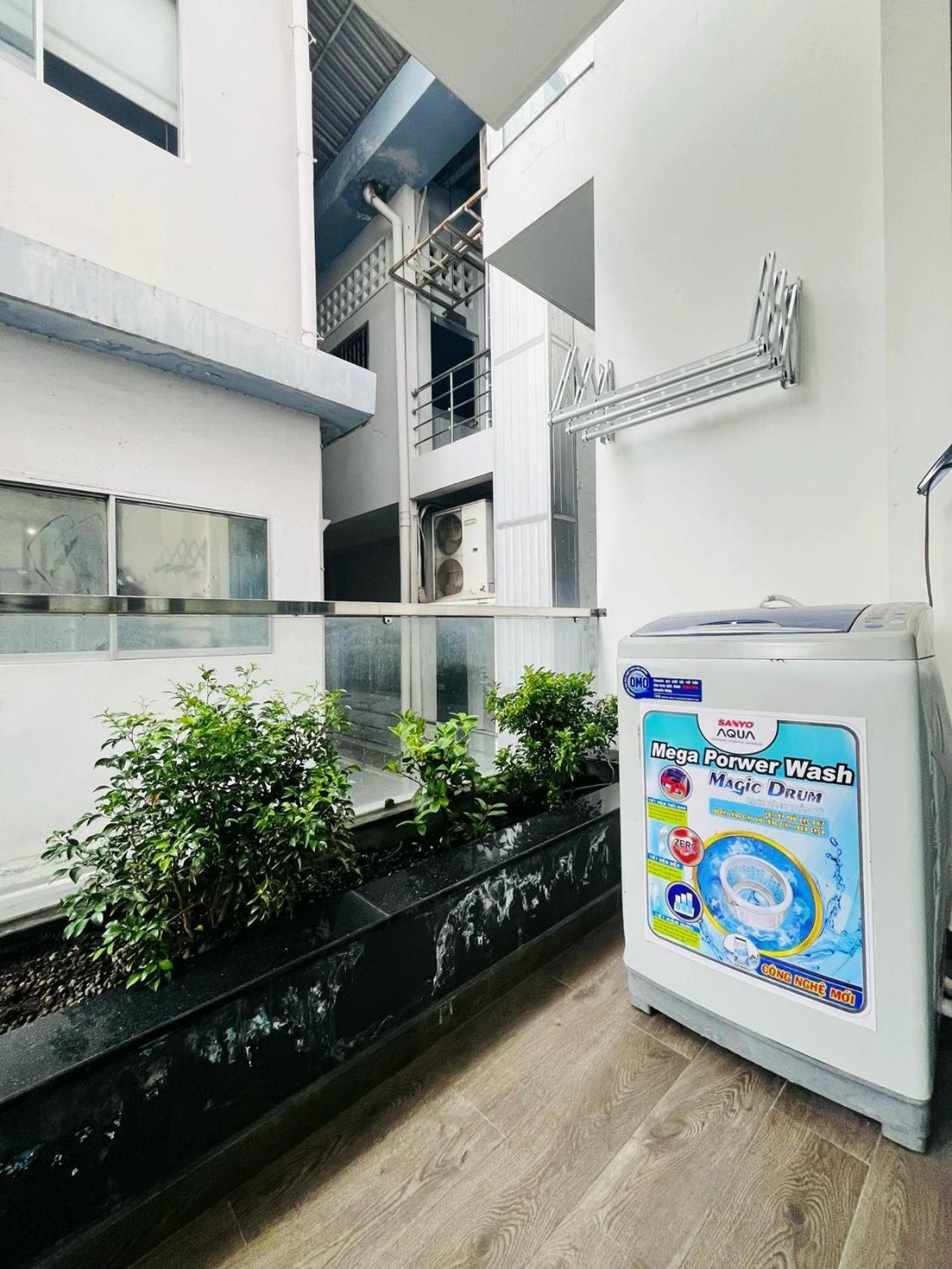 Ở trọ Letu Large Bathtub Couple Business Travel Near The Center Of District 1 *